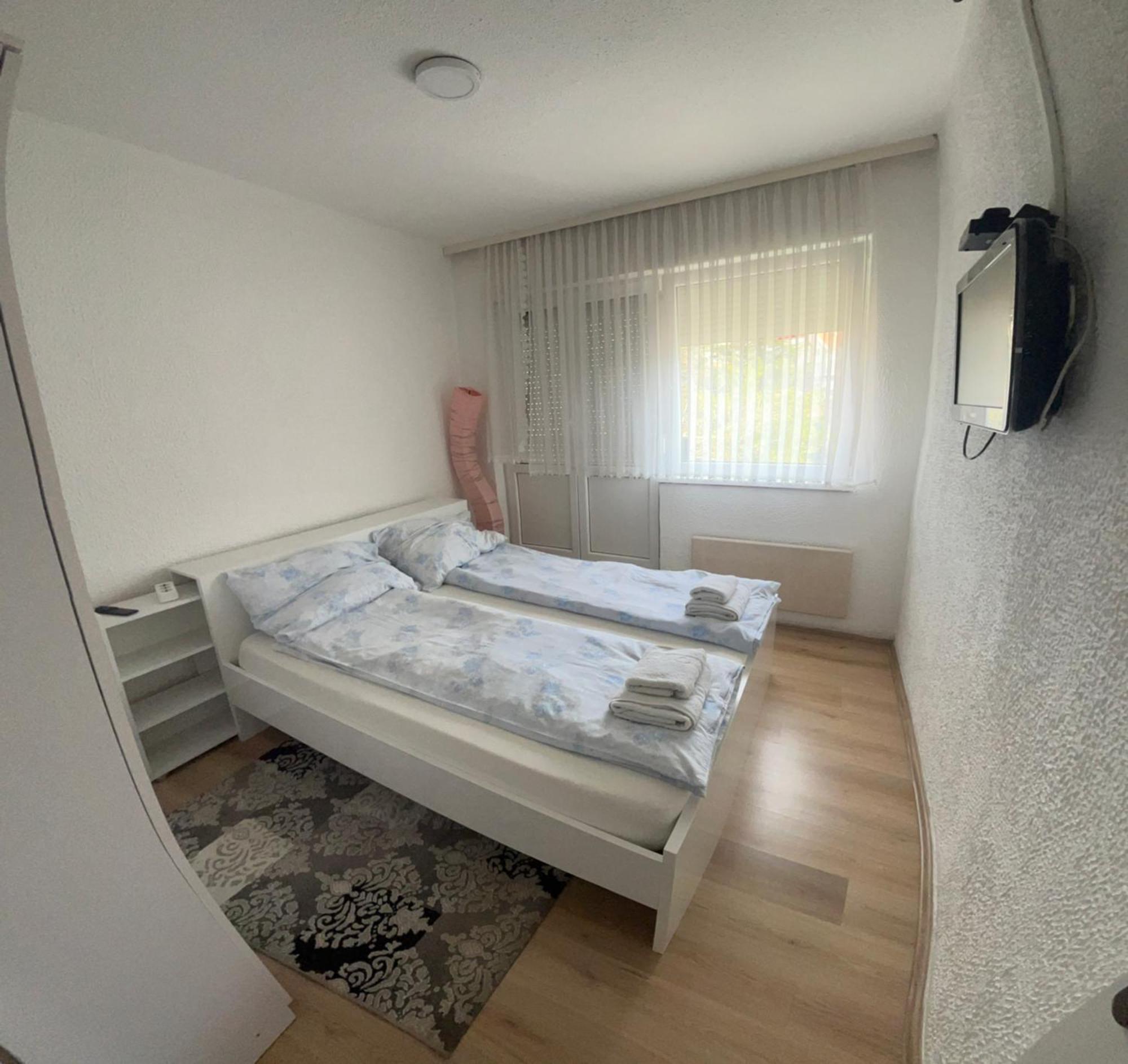 Pavlovic Apartman Belgrado Buitenkant foto